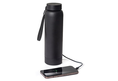 Smart Hydration Bottle with Power Bank and 24 Oz Capacity
