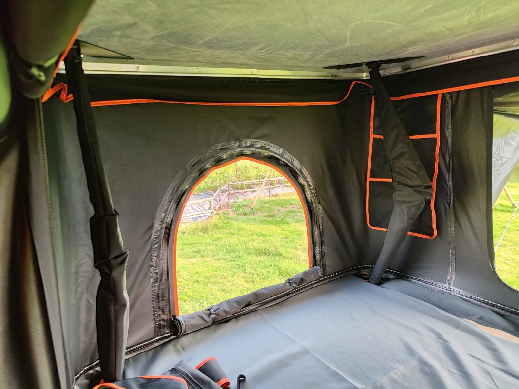 Aluminum Roof Tent - Compact and Lightweight Design