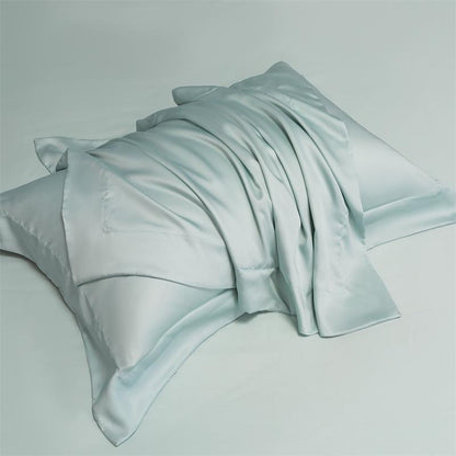 Set of 2 Natural Silk Pillowcases with Zipper for Hair and Skin