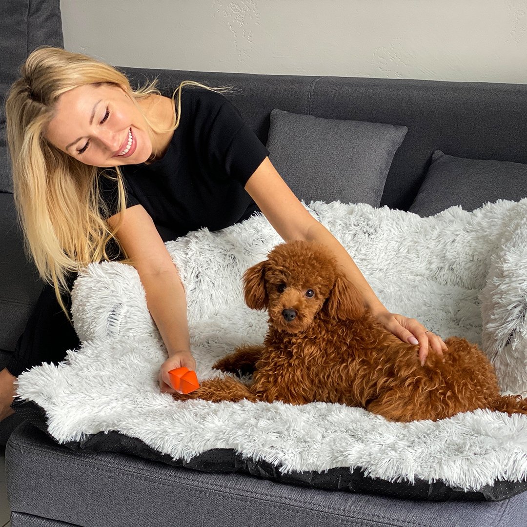 Washable, Warm, and Waterproof Autumn Cushion for Your Dog