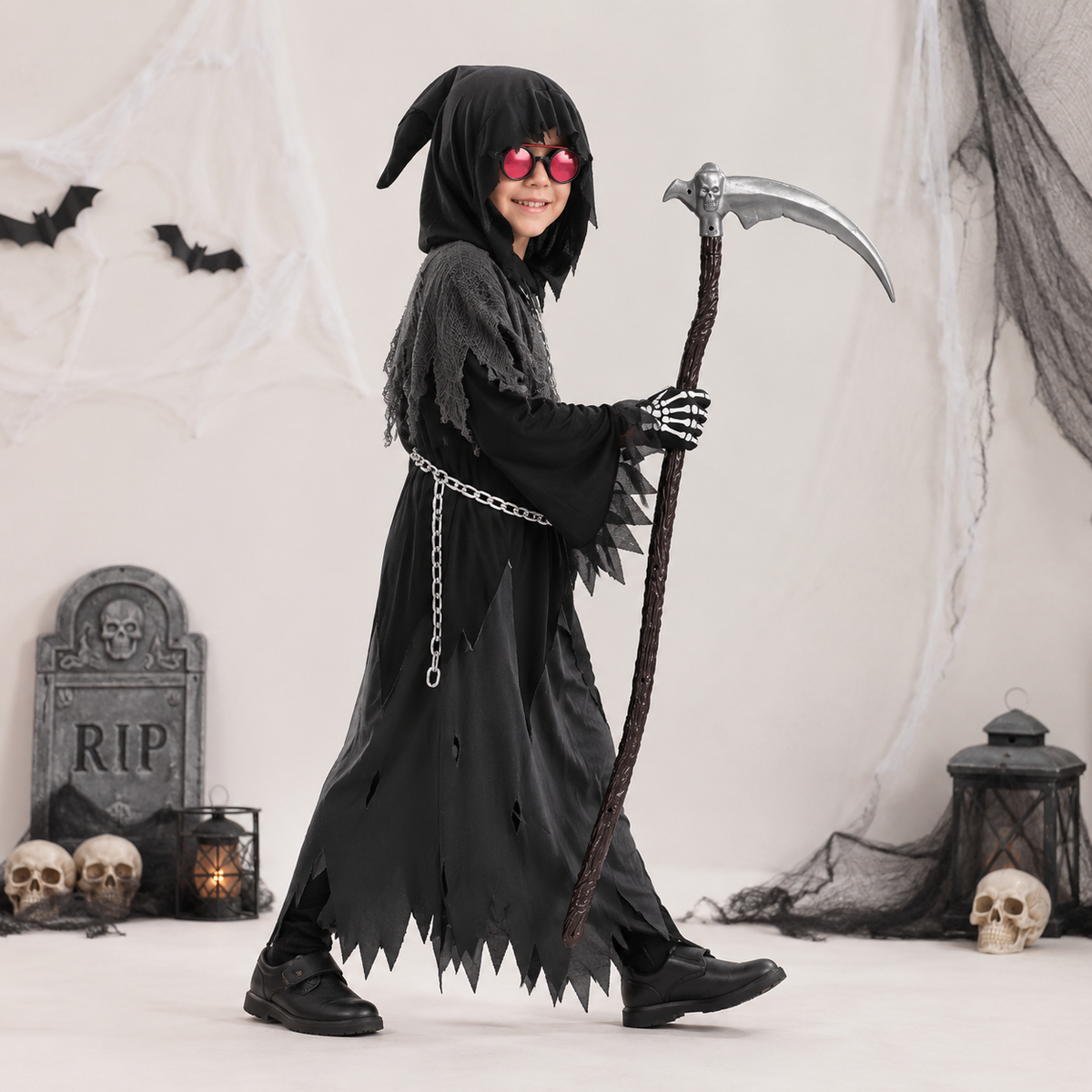 Spectral Scythe Costume Set for Kids with Luminous Eyes