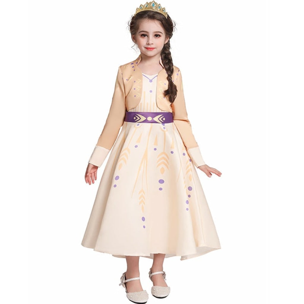 Royalty Awaits: Enchanting Dress-Up Set for Young Princesses