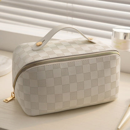 Checkerboard Embossed PU Leather Makeup Bag – Multiple Compartments, Water-Resistant for Travel and Daily Use