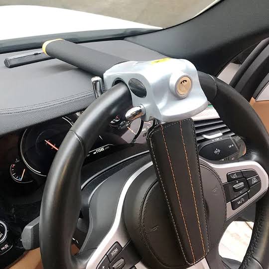 Triple Locking Adjustable Steering Wheel Lock for Enhanced Security