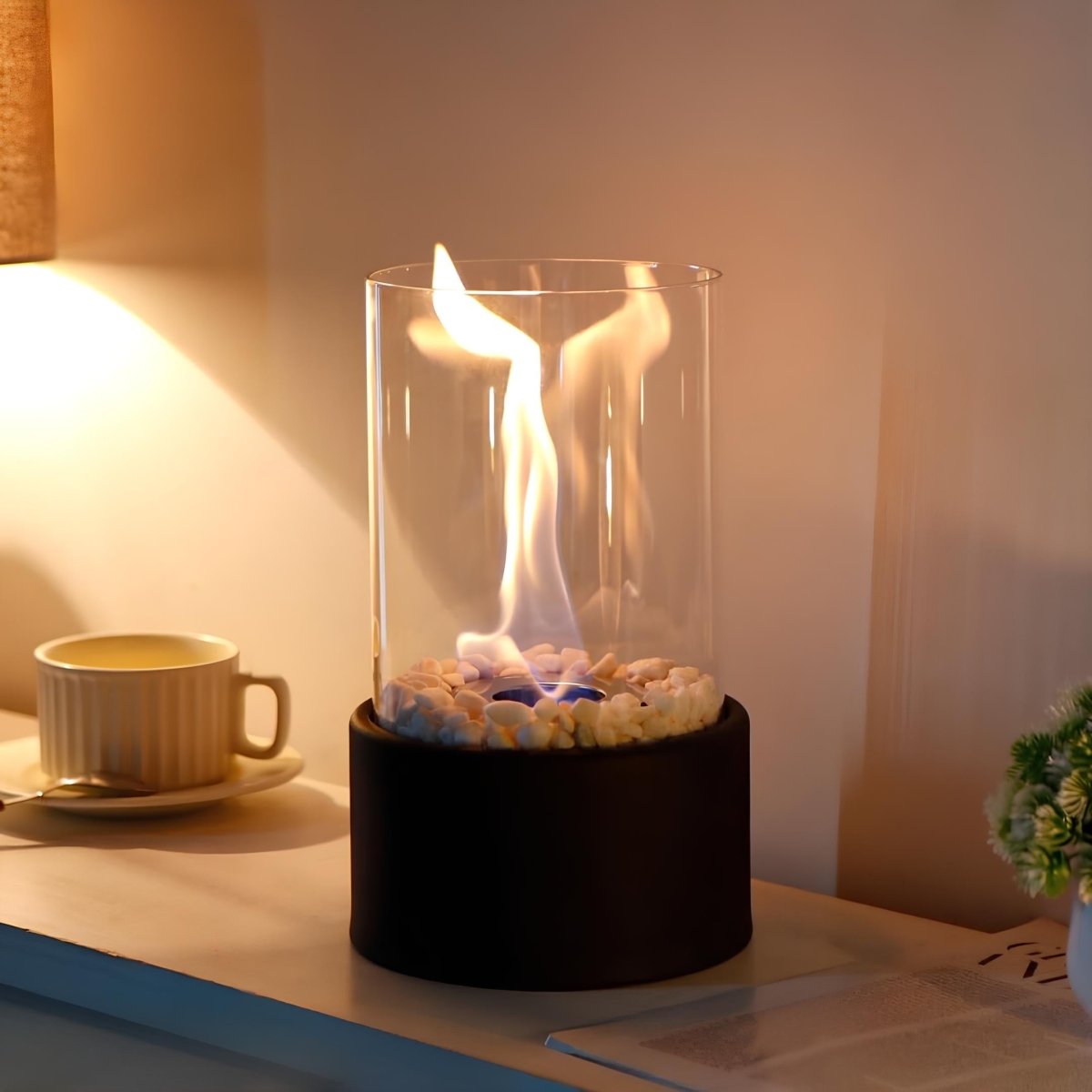 Kerosene Lantern – Decorative Oil Lamp with Metal and Glass Design