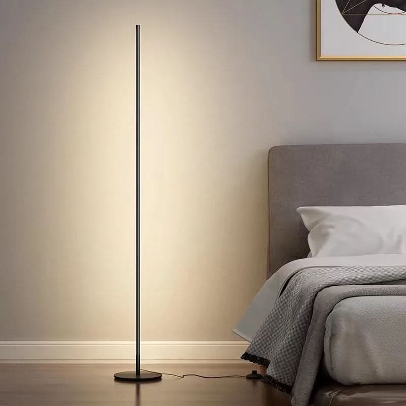 Sleek Dimmable Floor Lamp with Slim Metal Stand – Warm Light