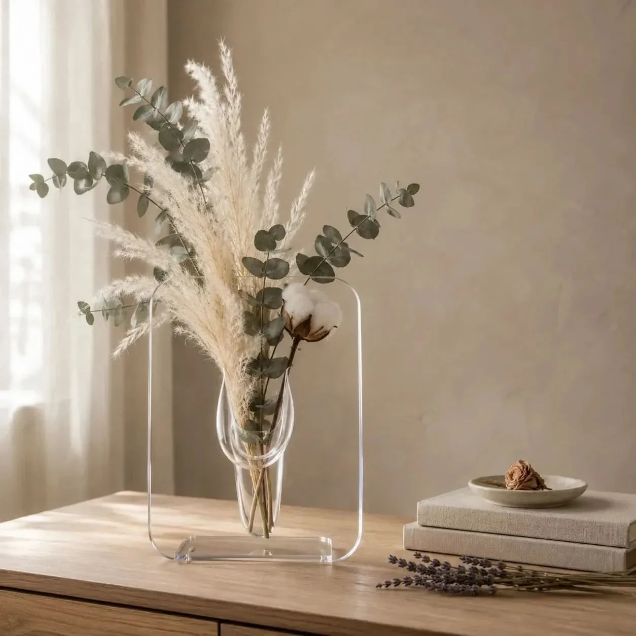 Modern Floral Frame Vase for Stylish Arrangements