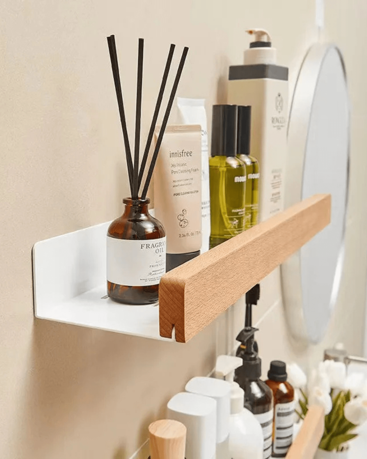 Sleek Wall Shelf in Solid Wood – Stylish Home Storage Solution
