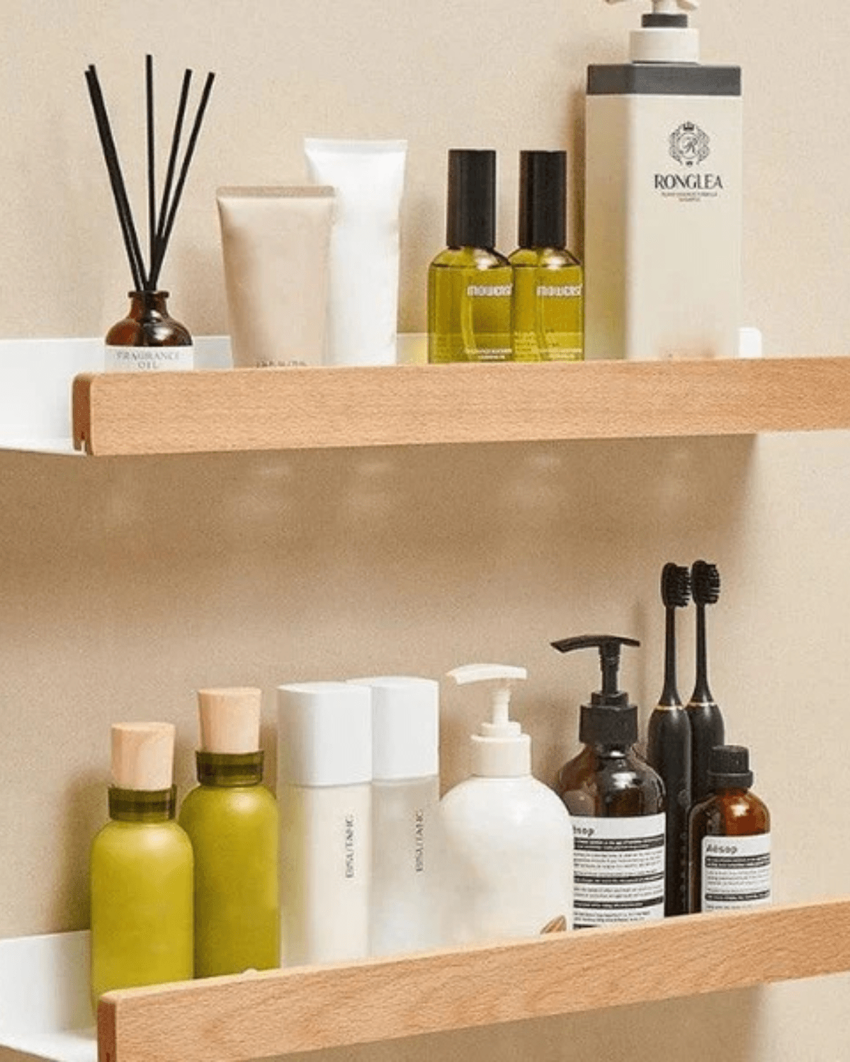 Sleek Wall Shelf in Solid Wood – Stylish Home Storage Solution