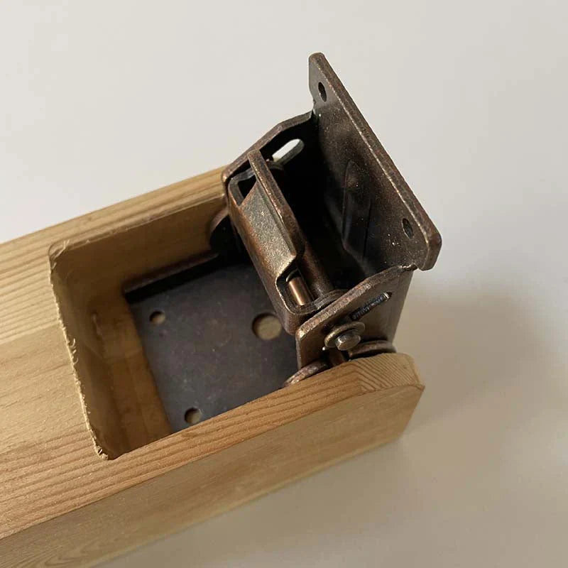 Hinge for Space-Saving Solutions – Foldable Design