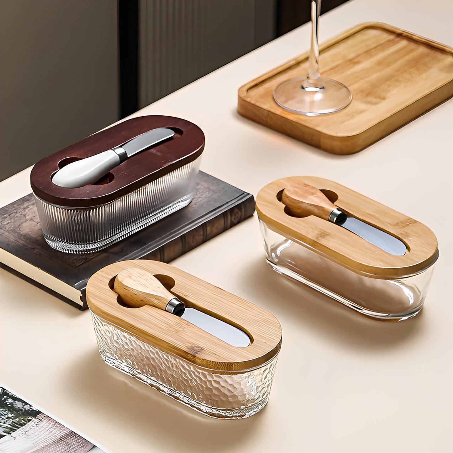 Elegant Glass Butter Dish – Chic Kitchen Storage Solution
