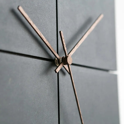 Quiet Quartz Movement Clock for Minimalist Wall Decor