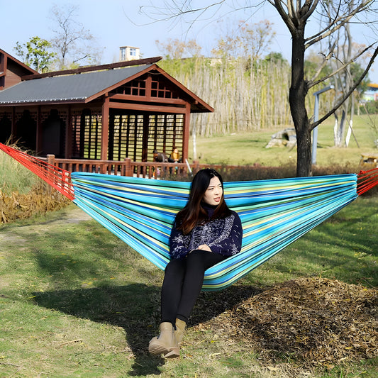ComfortNest Outdoor Hammock - Spacious & Breathable Design
