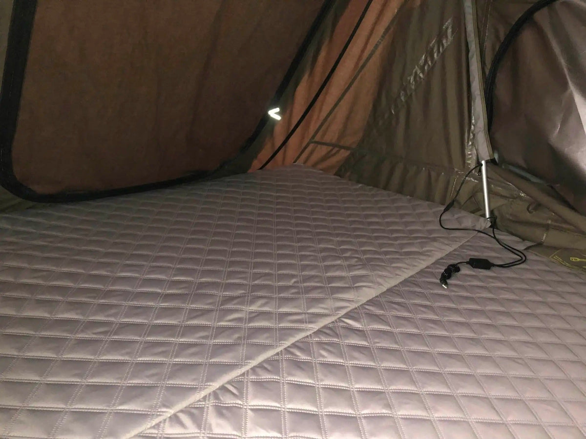 Family Camping Roof Tent for Four People