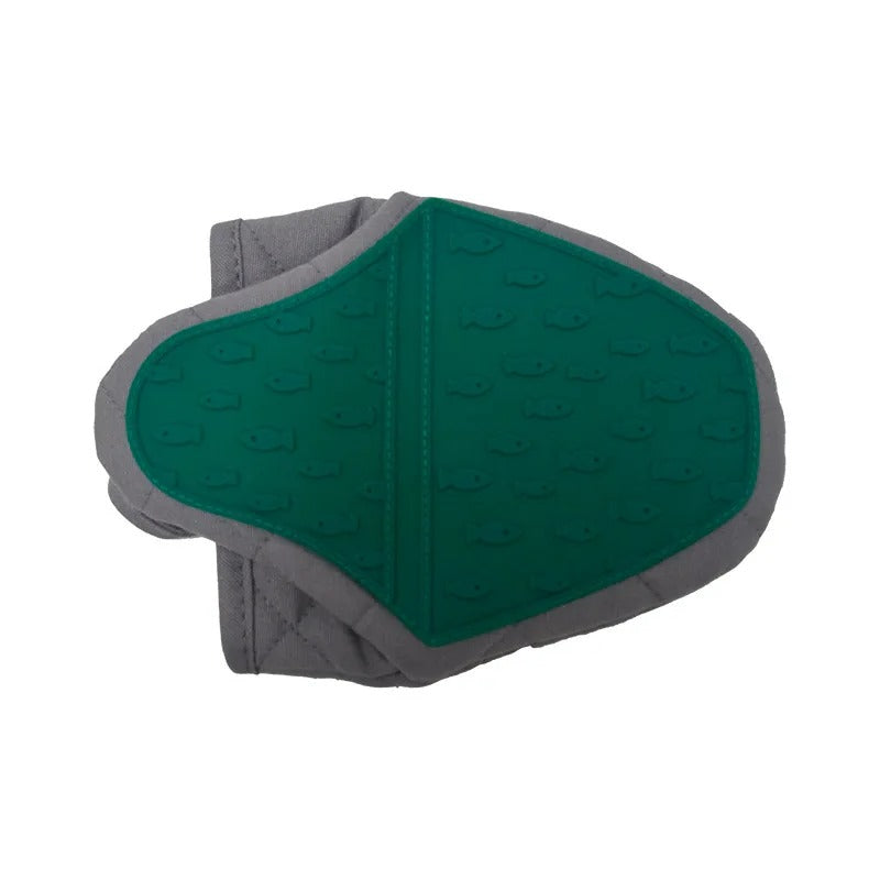 Silicone Oven Mitt in Fish Design – Versatile Kitchen Tool