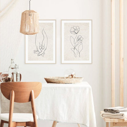 Chic Floral Minimalist Canvas Art Print - Soft Beige Tones