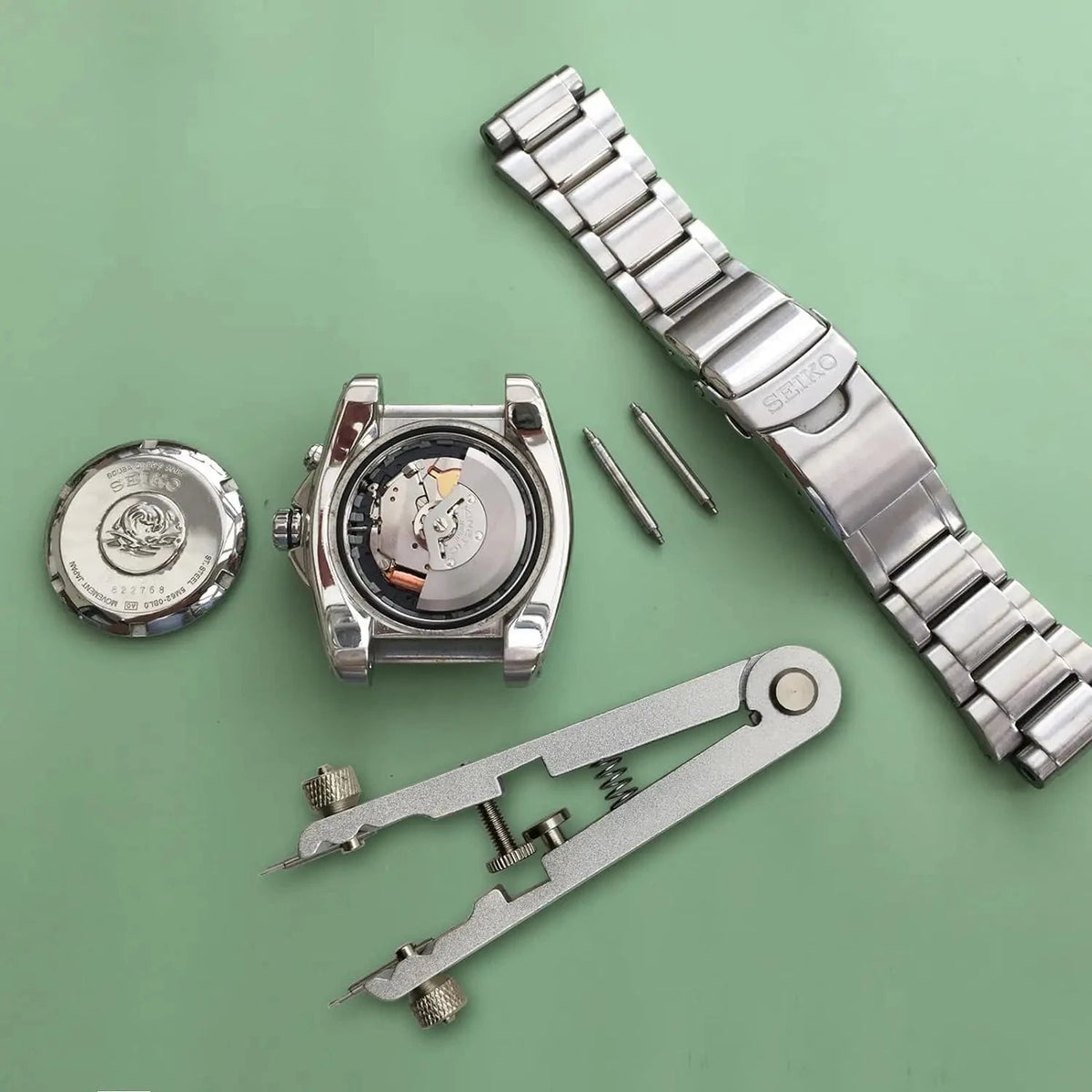 Strap Removal and Installation Kit with Watch Spring Bar Pliers