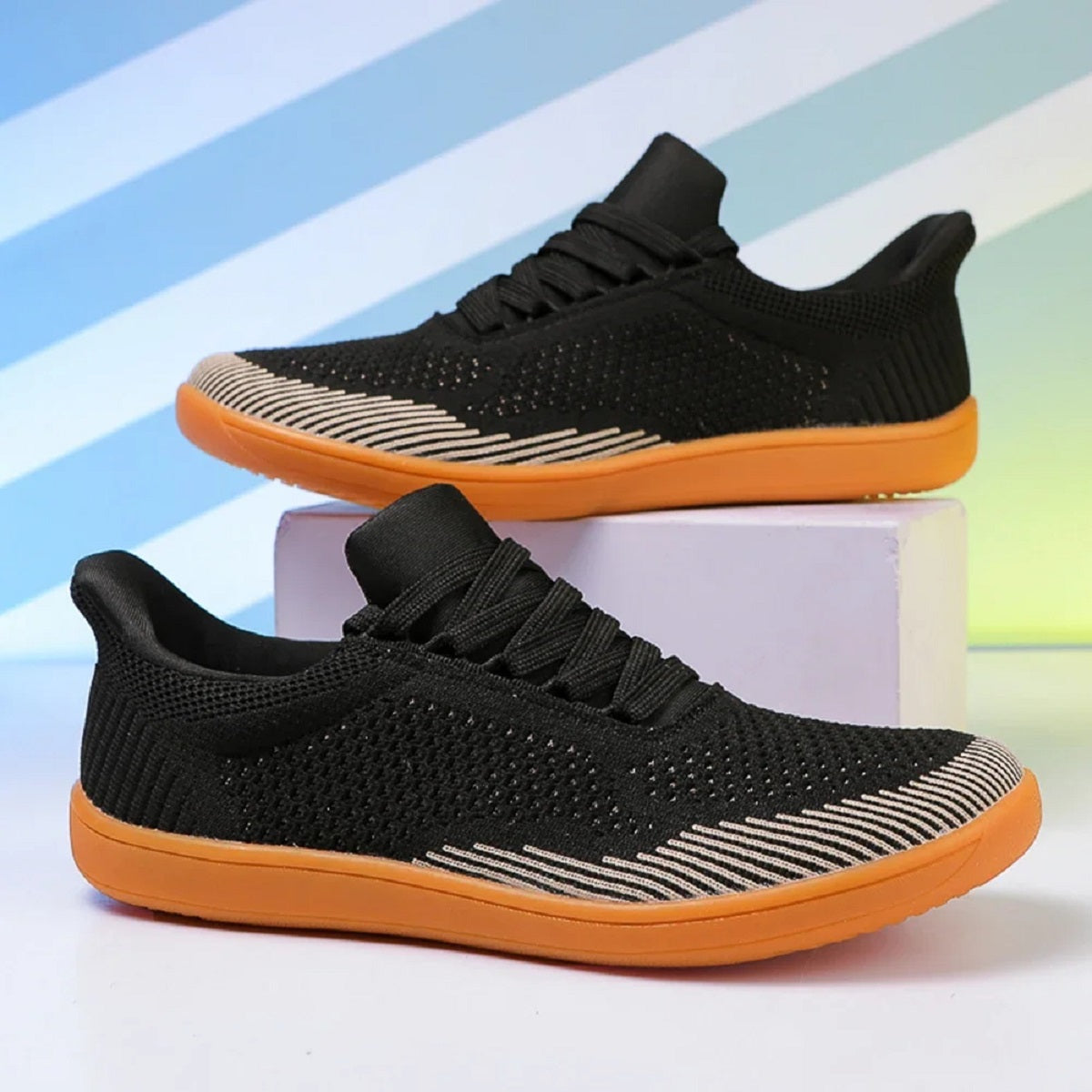 Lightweight Sneakers for Barefoot Experience - Breathable Wide-Toe Design