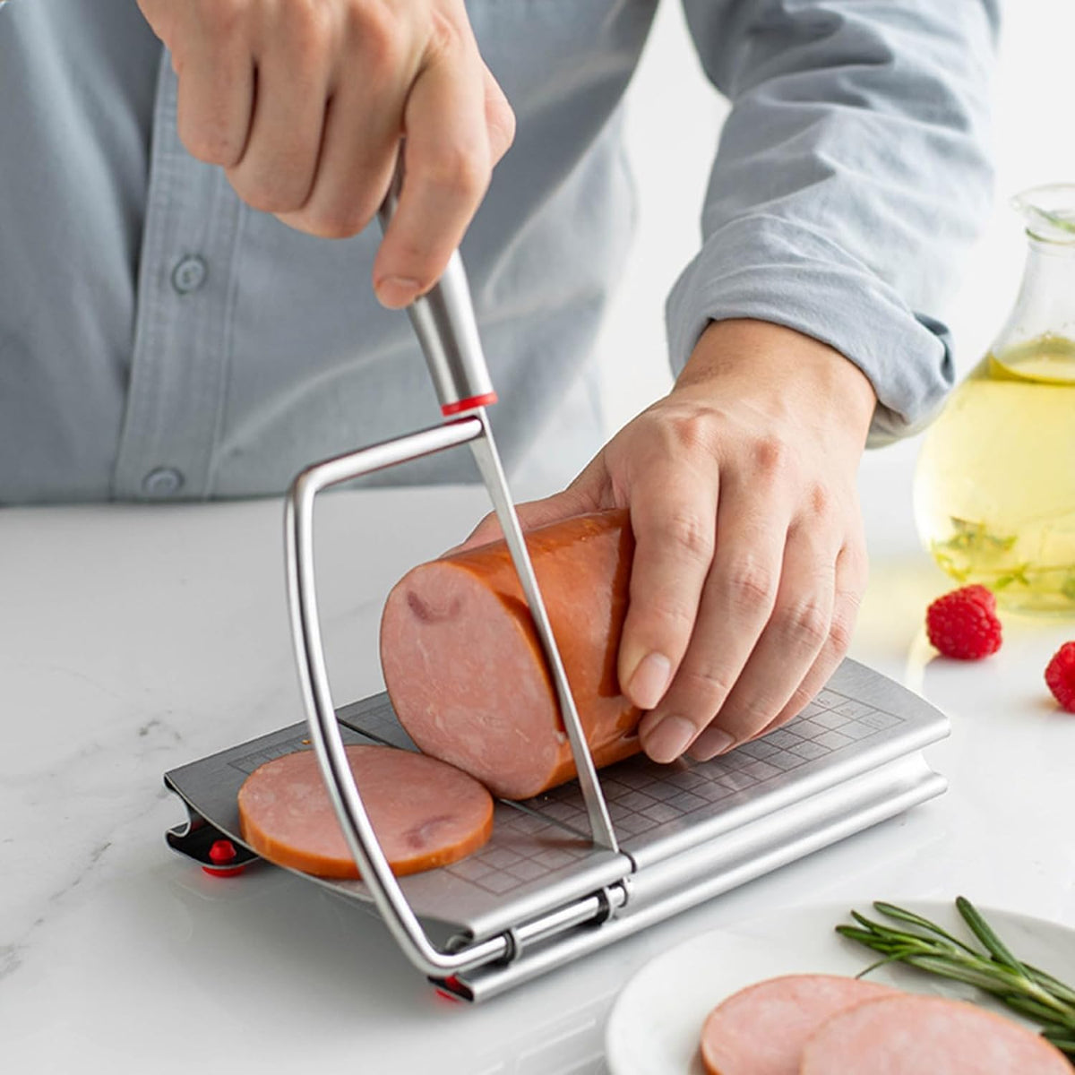 Cheese Cutter in Stainless Steel – Versatile Slicer with Measurement Scale