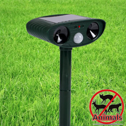 Waterproof Solar-Powered Ultrasonic Repellent for Cats and Dogs in Garden