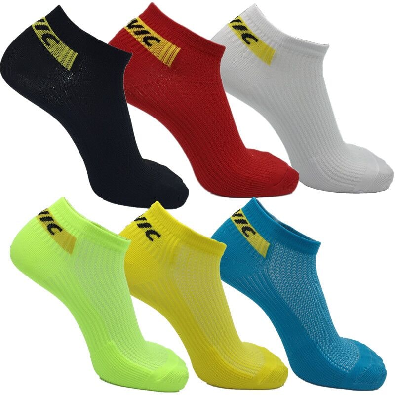 Men's Performance Ankle Socks with Moisture Control & Support