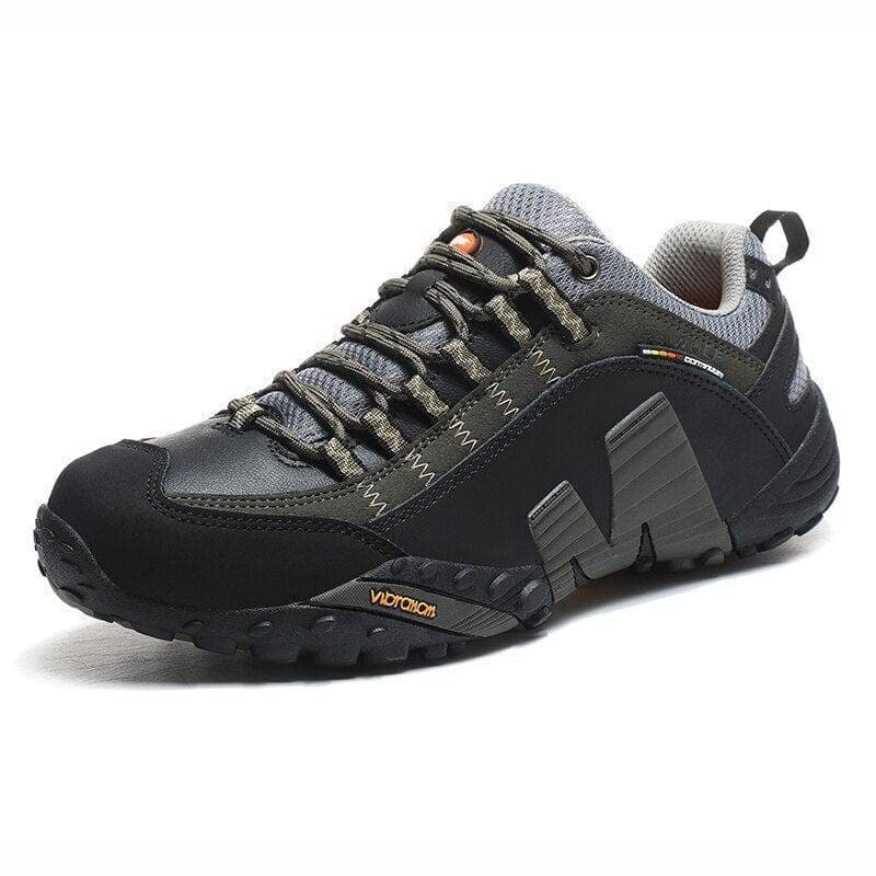 Men's Lightweight Trail Shoes with Superior Grip and Support