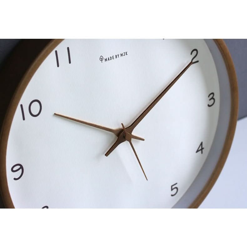 Elegant Silent Wooden Wall Clock – 10 Inch Round Design