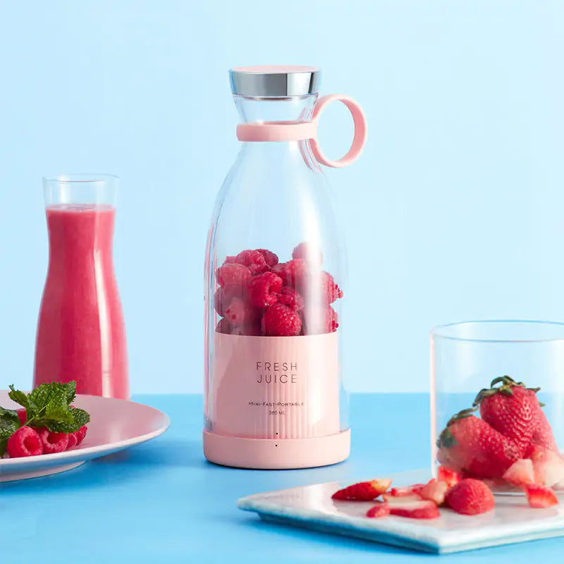Portable Blender - Rechargeable Battery & Ultra Compact Design