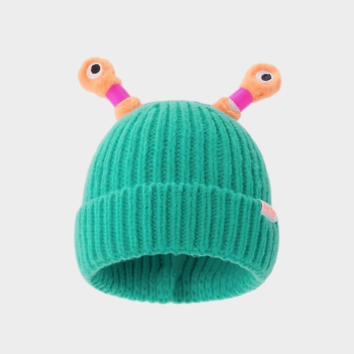 GlowCap with Shimmering Eyes & Flexible Tentacles | Cozy & Stylish for Festivals, Parties & Winter Wear