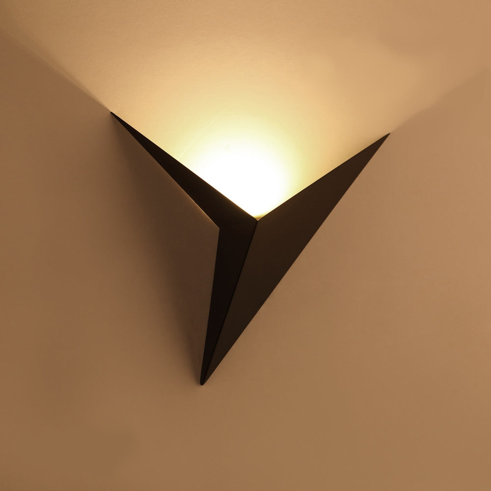 Sleek Wall Lamps for Modern Home Decor