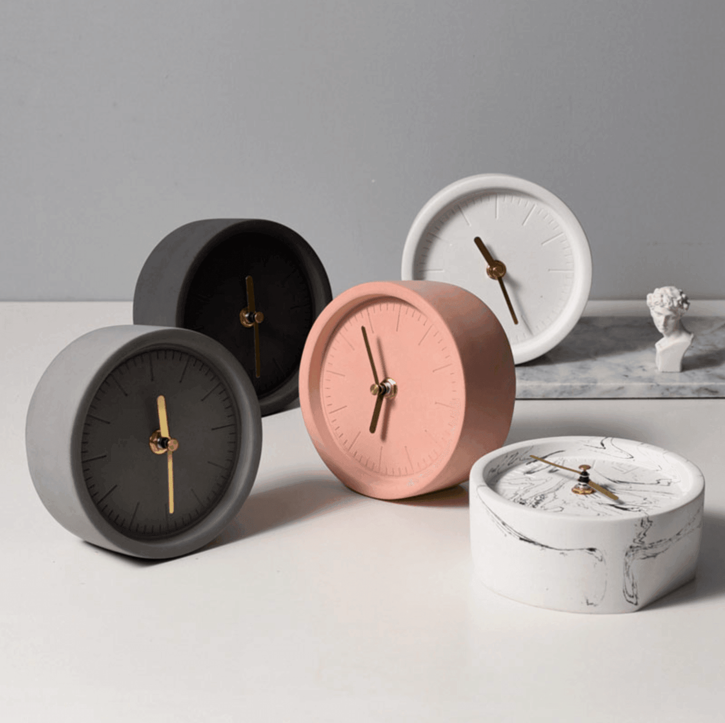 Modern Cement Clock for Desk – Elegant Design with Timeless Appeal
