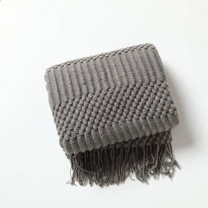 Cozy Knitted Throw Blanket for Comfortable Sofa Use