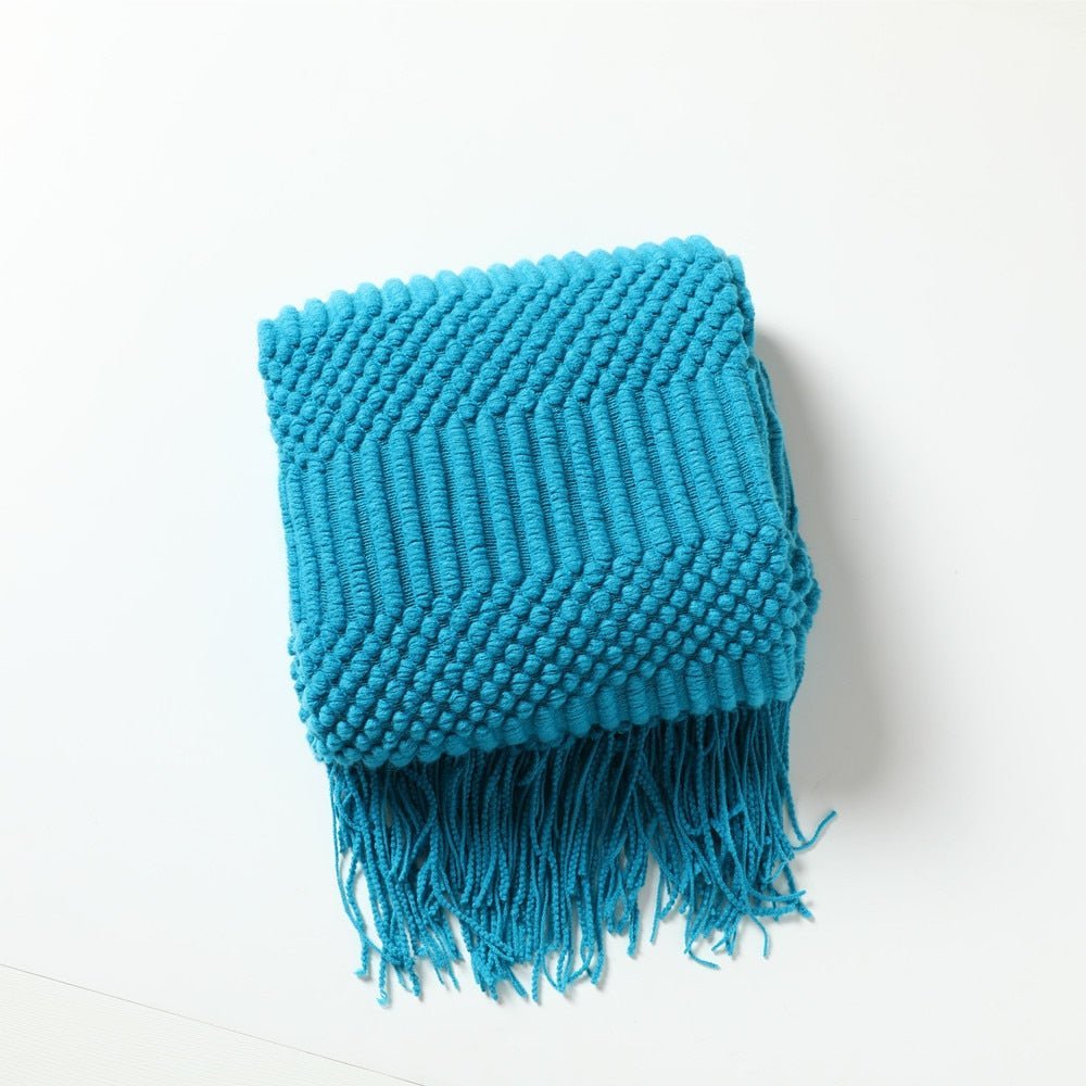 Cozy Knitted Throw Blanket for Comfortable Sofa Use