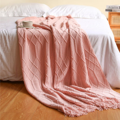 Cozy Knitted Throw Blanket for Comfortable Sofa Use