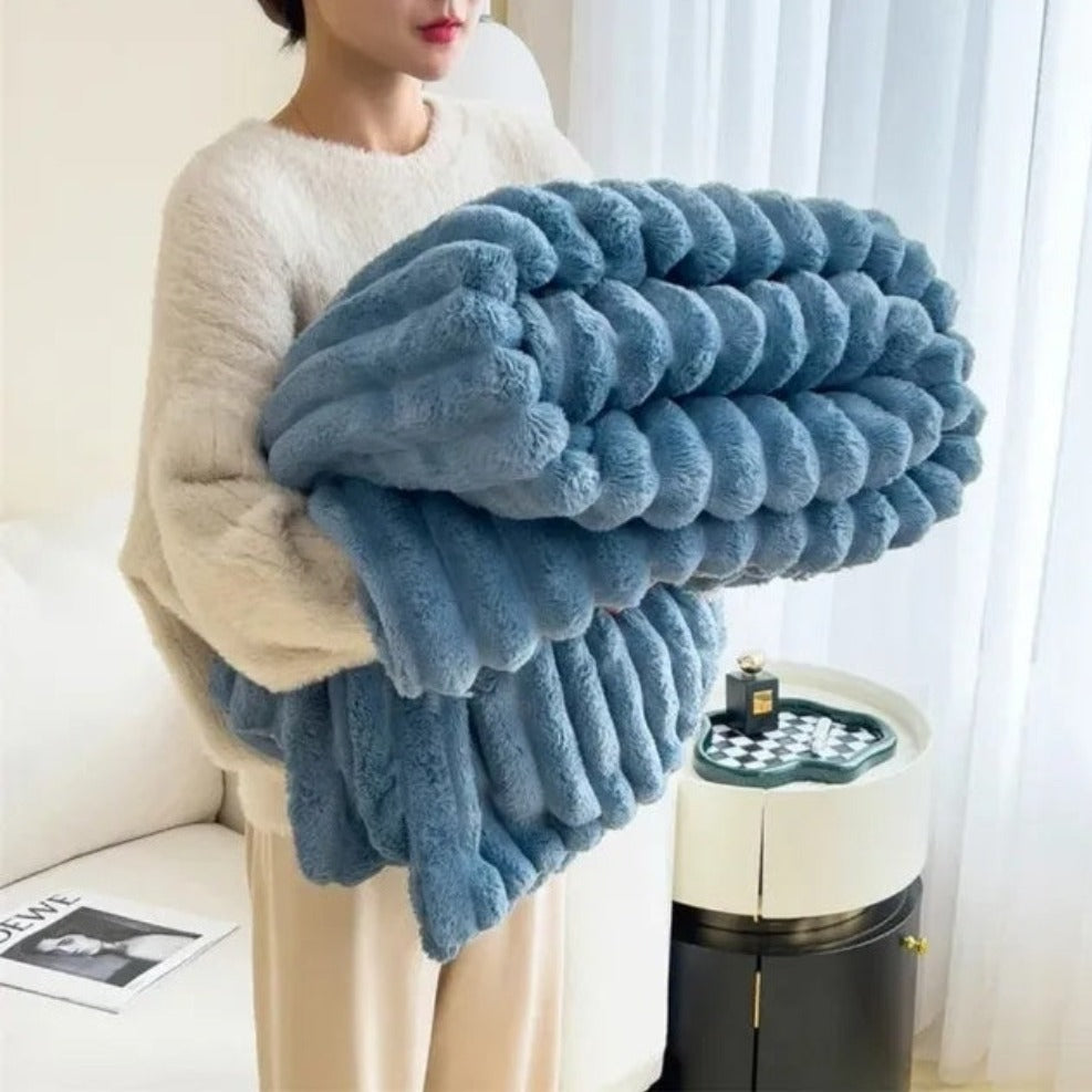 Cozy Fleece Blanket - Soft and Plush [Last Day Discount]