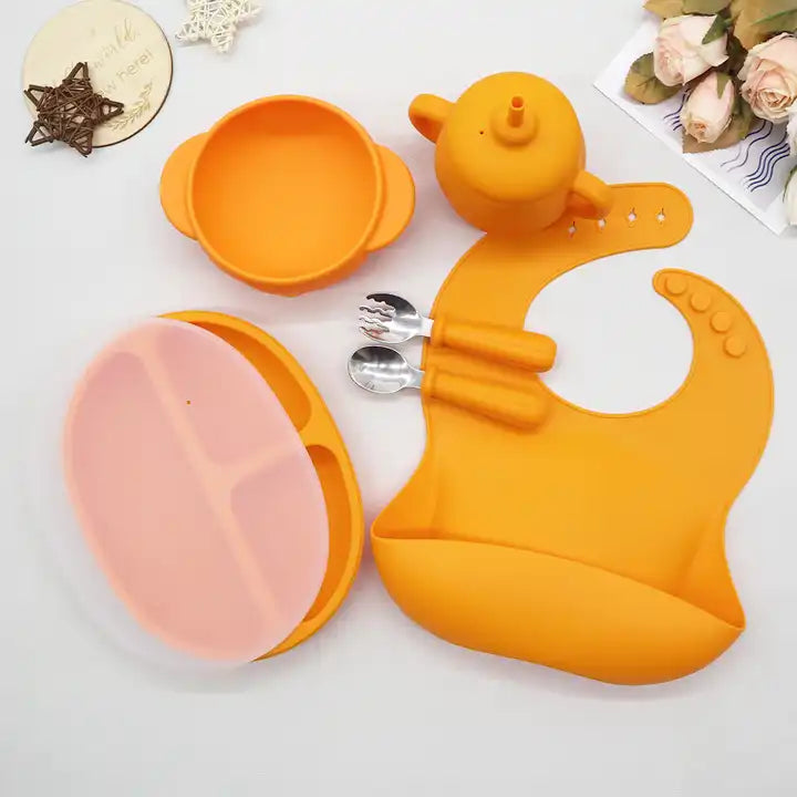 6-Piece Baby Weaning Set with Silicone Pumpkin Design