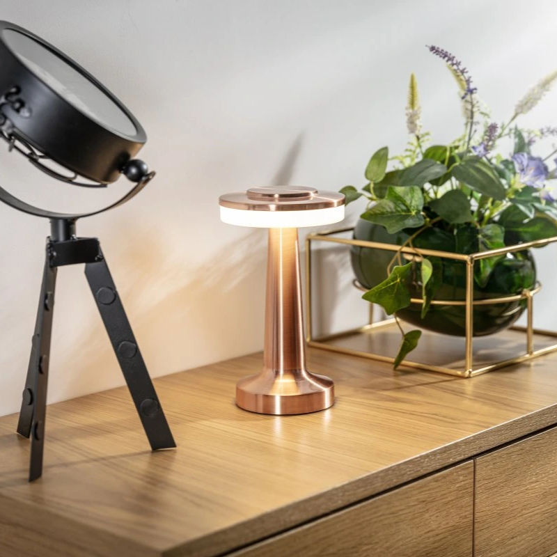 Stylish Cordless Table Lamp – Portable Retro Design