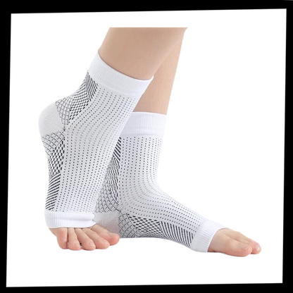 Everyday Comfort Open Toe Support Socks