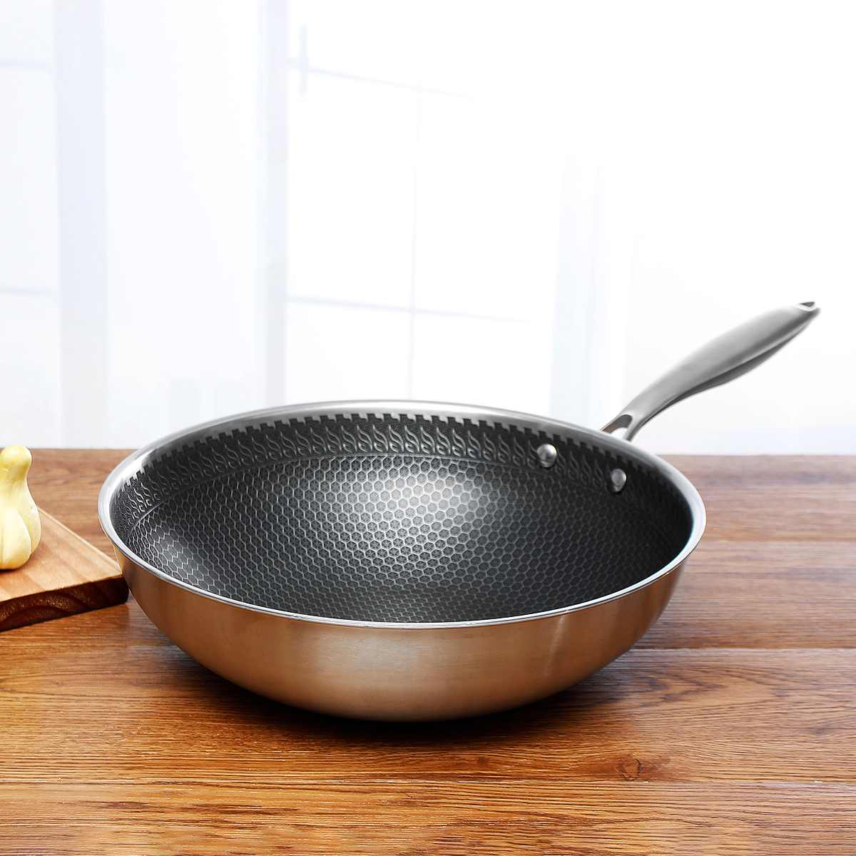 Stainless Steel Non-Stick Frying Pan with Honeycomb Design and Ergonomic Handle