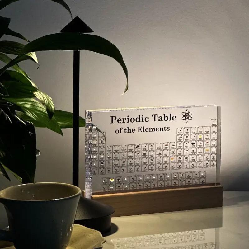 Illuminated Element Display: Real Samples in Acrylic Showcase