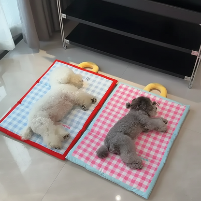 ChillZone Pet Comfort Mat – Portable and Foldable Bed Pad