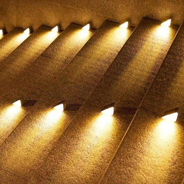 Weather-Resistant Outdoor Solar Stair Lighting for Modern Aesthetics