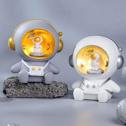 2-in-1 Night Light and Astronaut Piggy Bank for Children