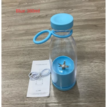 Compact Smoothie Maker with High-Efficiency Blades and USB Charging