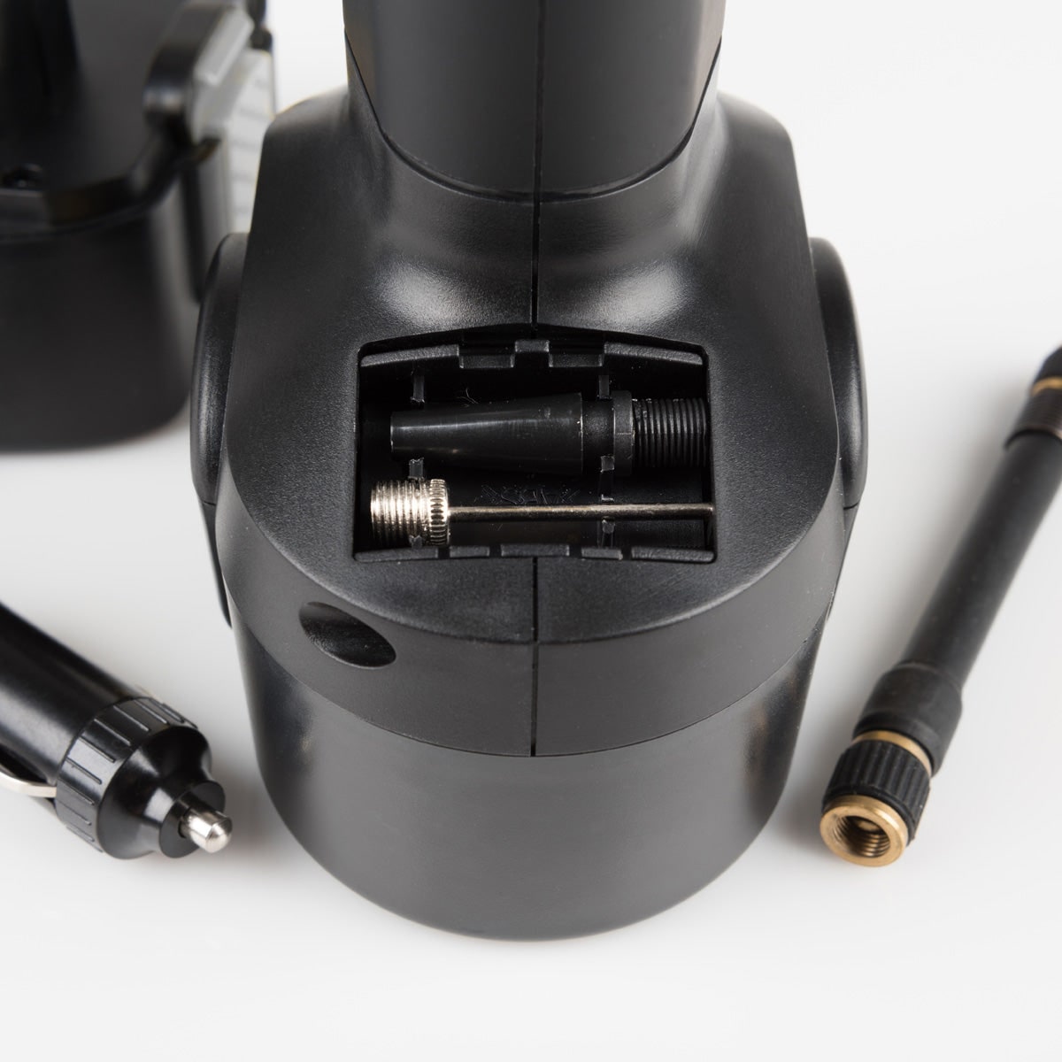 Compact Cordless Tire Pump with Rechargeable Battery and LCD Screen