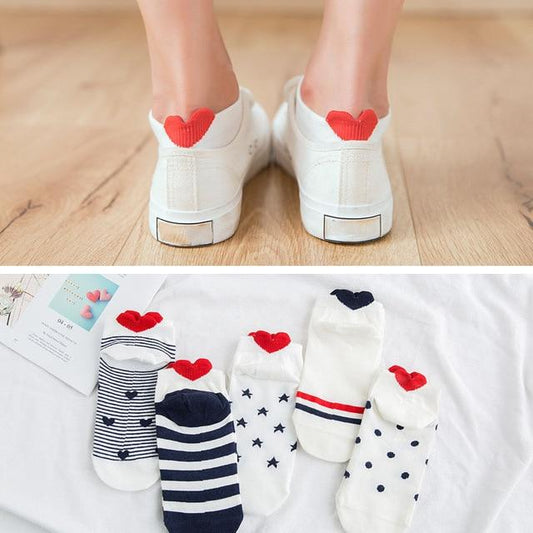 Charming Heart Pattern Ankle Socks – 5 Pairs