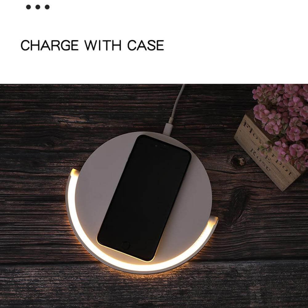 Wireless Charger and Lamp Combo – 2-in-1 Design