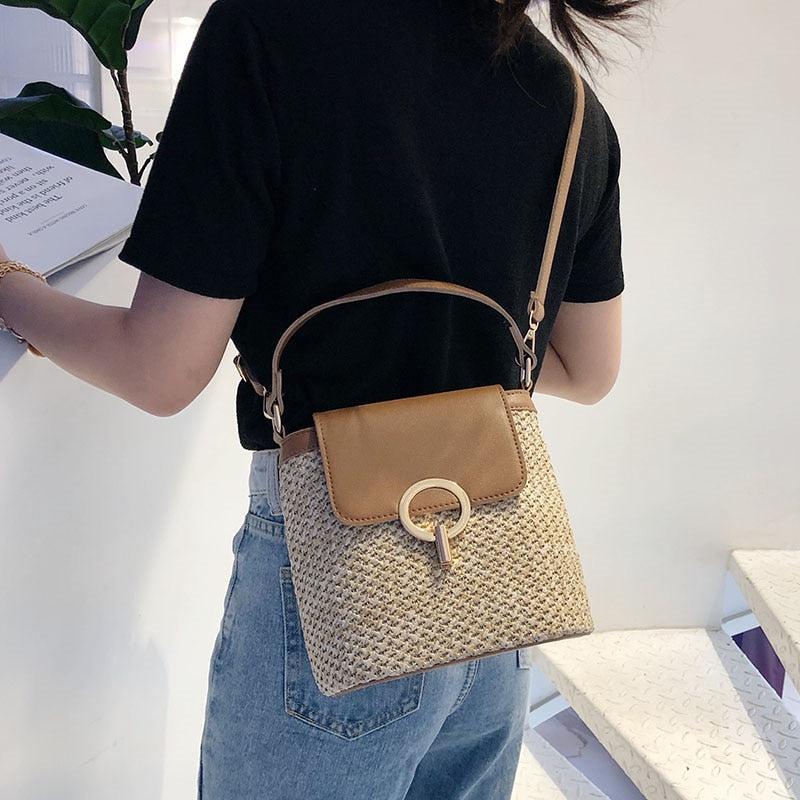 Chic Summer Shoulder Bag – Lightweight Eva Stro Style