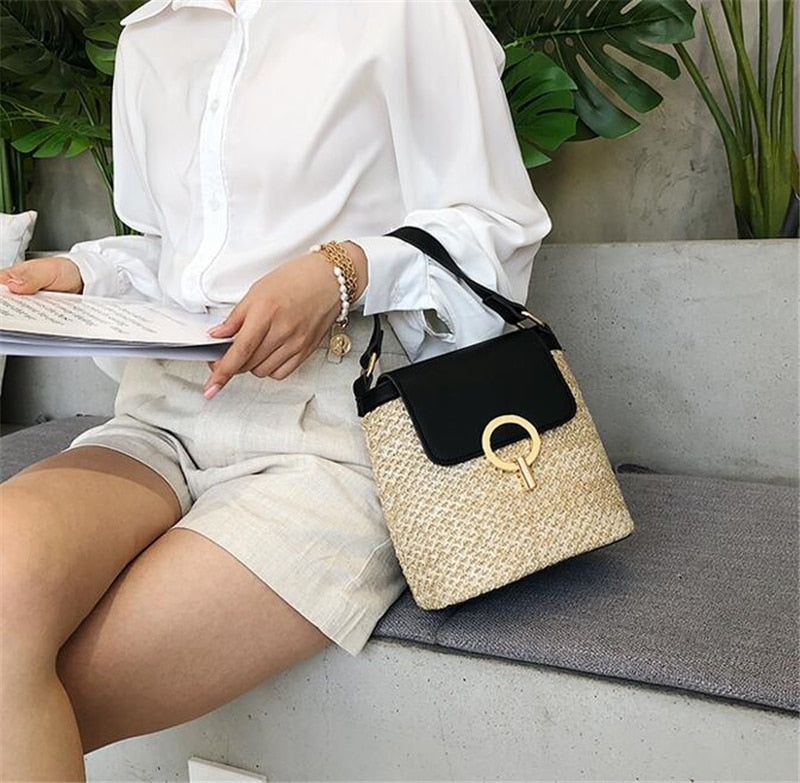 Chic Summer Shoulder Bag – Lightweight Eva Stro Style