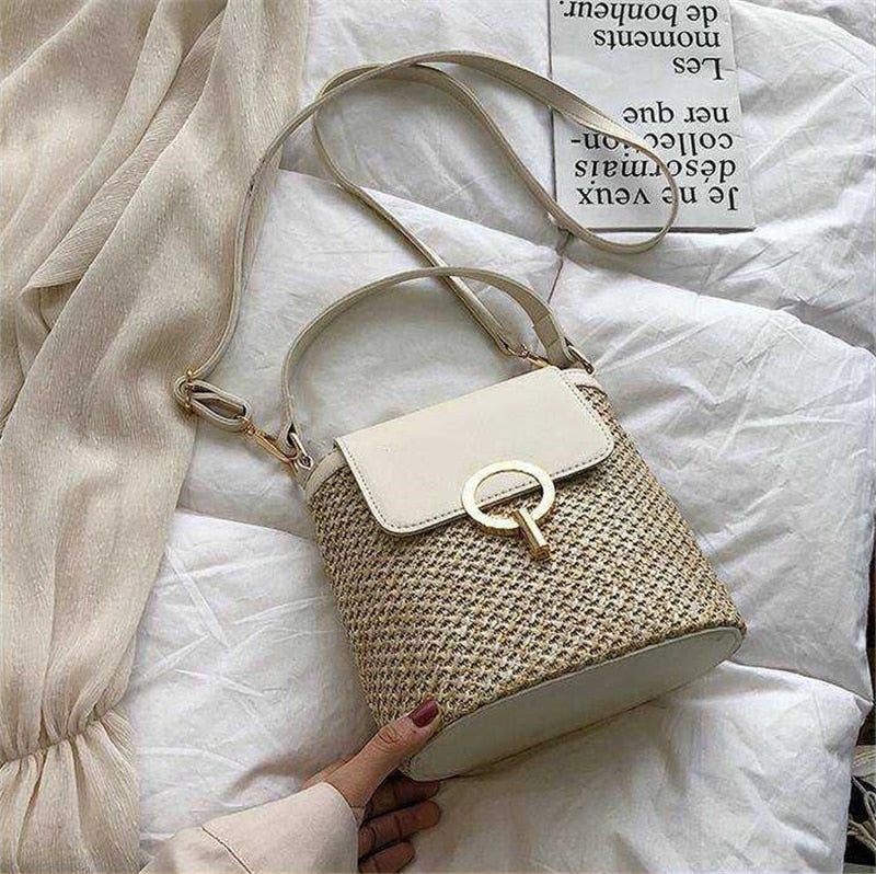 Chic Summer Shoulder Bag – Lightweight Eva Stro Style